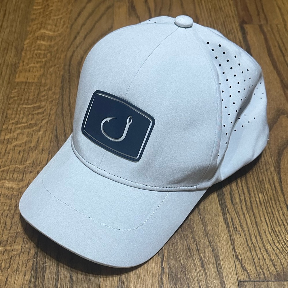 Avid Gear Pro Performance Hat